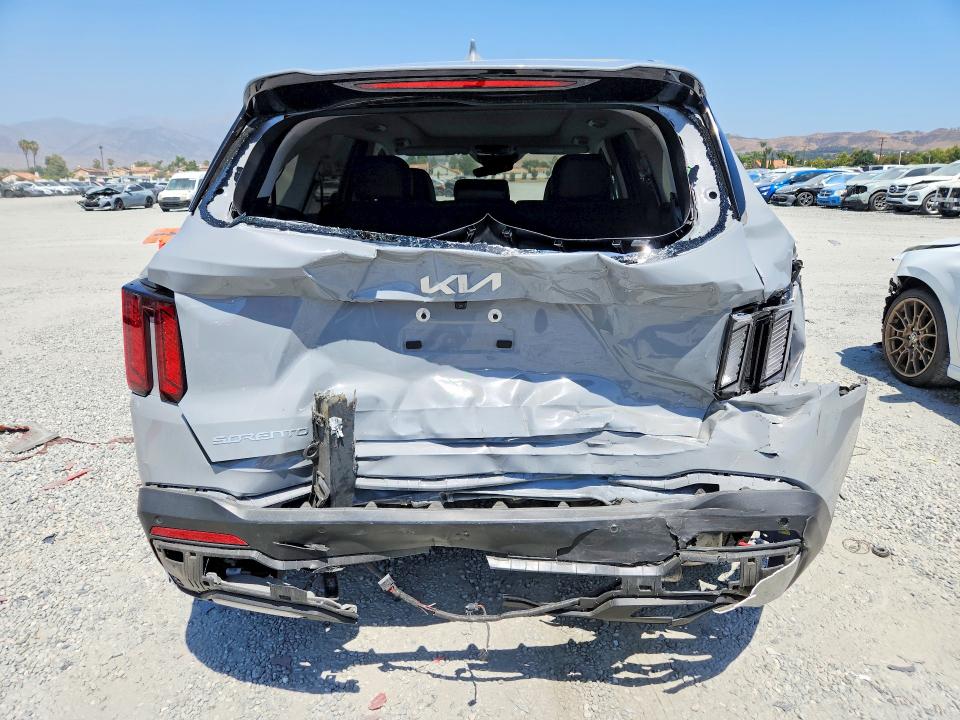 55471736 :رقم المزاد ، 5XYRL4JC4SG370329 vin ، 2025 Kia Sorento مزاد بيع