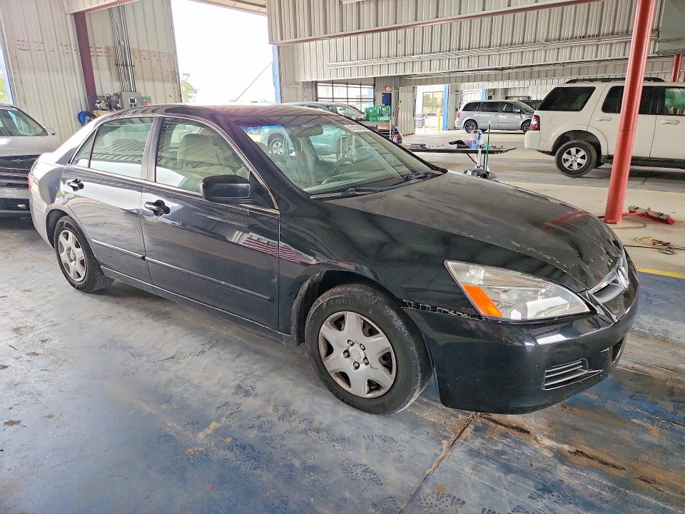 Продажа на аукционе авто 2005 Honda Accord, vin: 3HGCM56405G703983, номер лота: 51924806