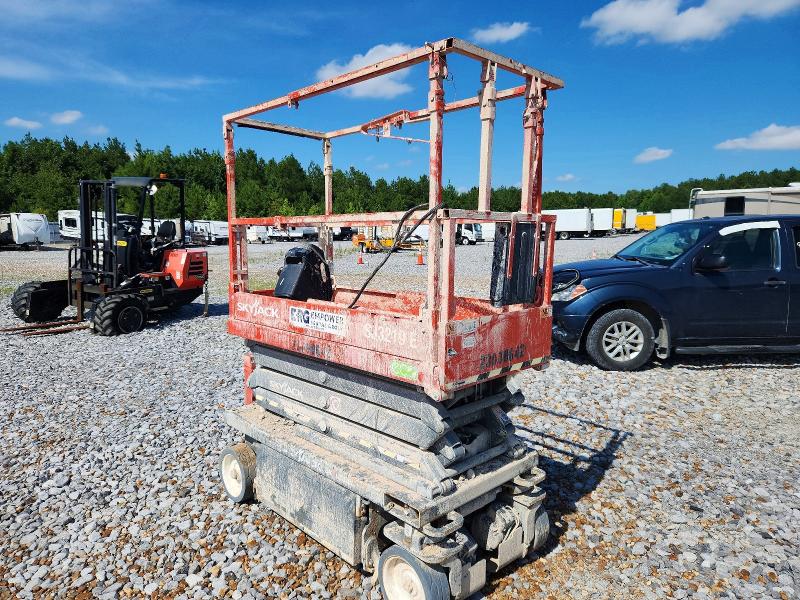 Продажа на аукционе авто 2023 Skyjack Sj3219, vin: A100040611, номер лота: 58427166