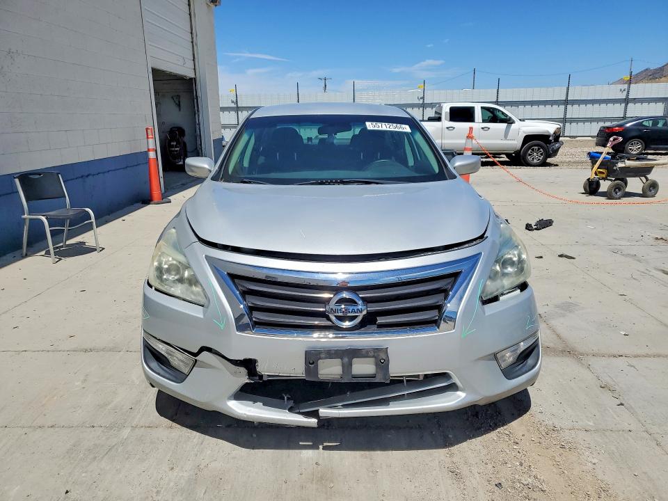 55712566 :رقم المزاد ، 1N4AL3AP1FN895685 vin ، 2015 Nissan Altima مزاد بيع