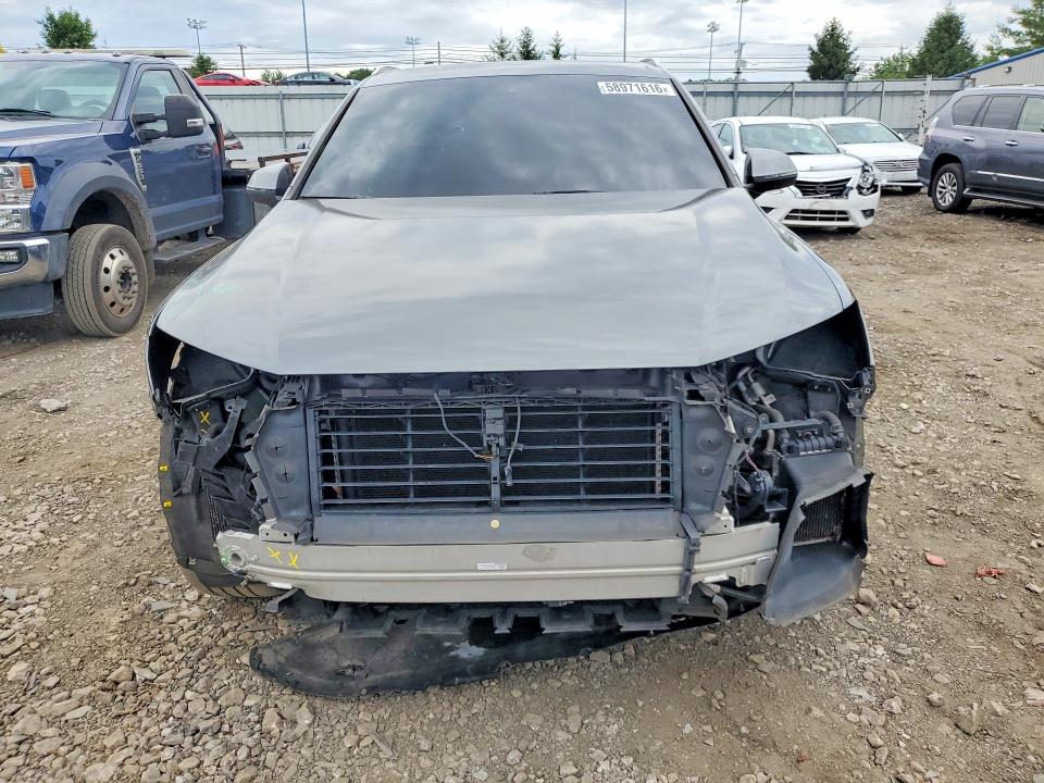 Продаж на аукціоні авто 2017 Audi Q7, vin: WA1LAAF76HD002080, номер лоту: 58971616