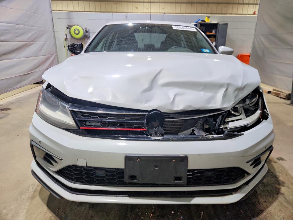 2017 Volkswagen Jetta მანქანა იყიდება აუქციონზე, vin: 3VW5T7AJ8HM400505, აუქციონის ნომერი: 56680446