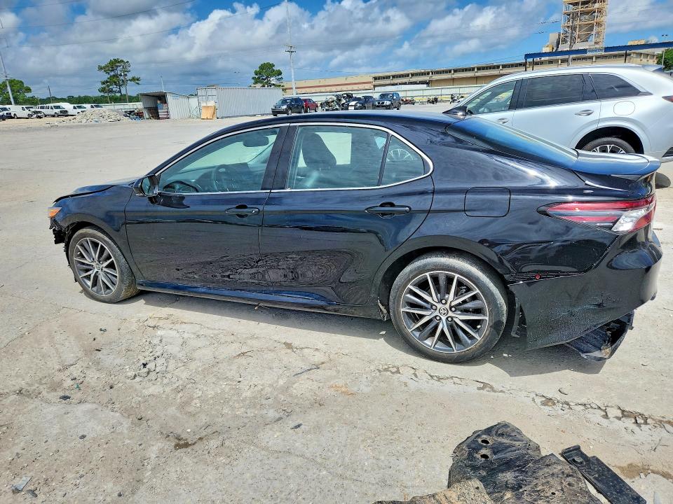 2024 Toyota Camry მანქანა იყიდება აუქციონზე, vin: 4T1F11AK8RU865958, აუქციონის ნომერი: 56136216