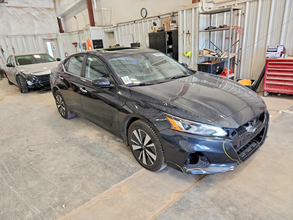 Продаж на аукціоні авто 2022 Nissan Altima, vin: 1N4BL4DW1NN371416, номер лоту: 55949756