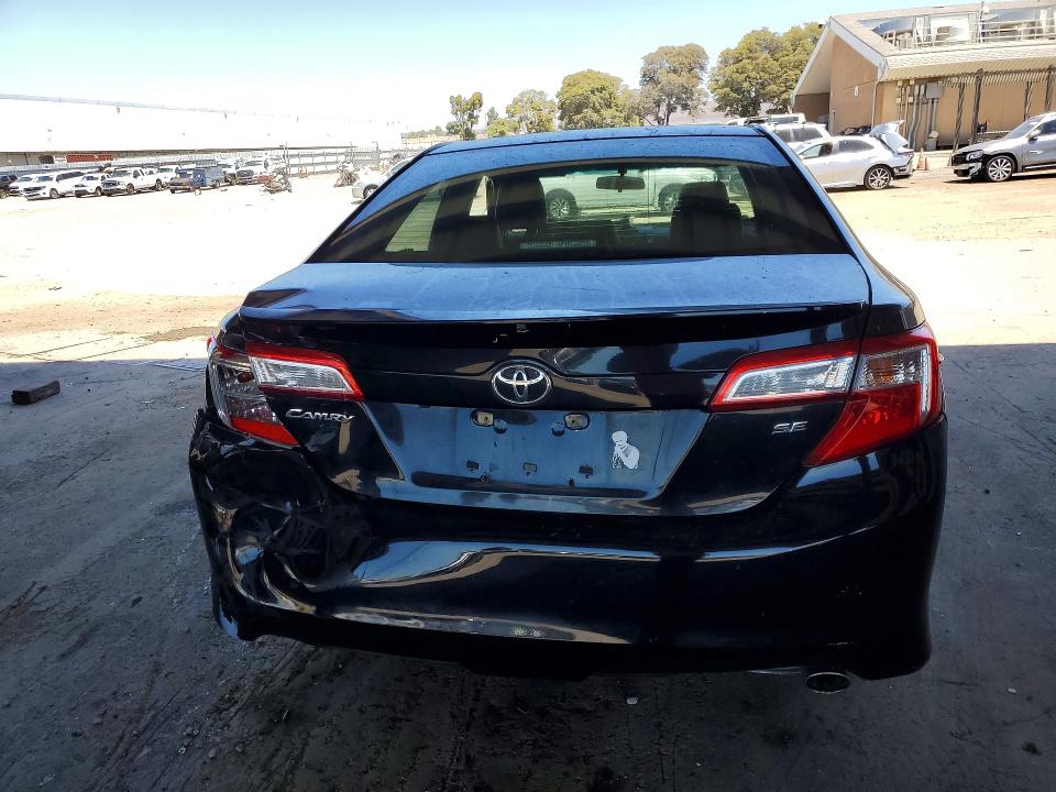 2014 Toyota Camry მანქანა იყიდება აუქციონზე, vin: 4T1BF1FK4EU362673, აუქციონის ნომერი: 59670246