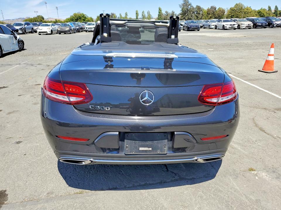 2020 Mercedes-benz C მანქანა იყიდება აუქციონზე, vin: WDDWK8DB4LF965563, აუქციონის ნომერი: 59225346