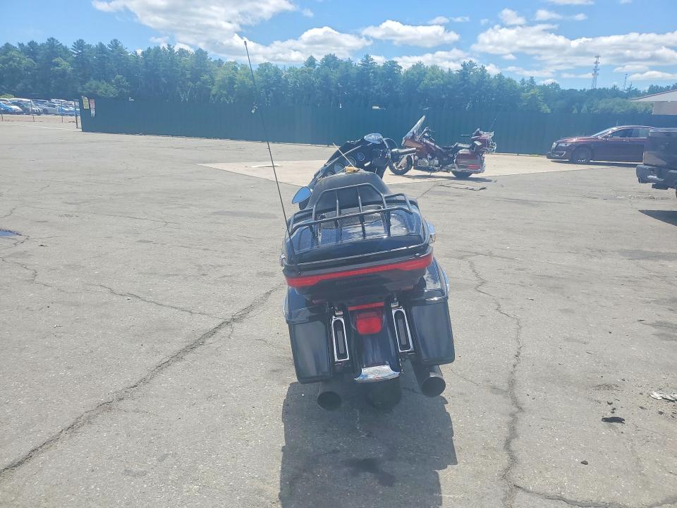 2018 Harley-davidson Flhtcu მანქანა იყიდება აუქციონზე, vin: 1HD1FCC19JB651690, აუქციონის ნომერი: 57316936