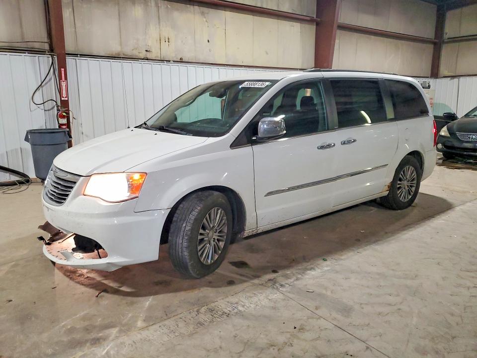 Auction sale of the 2014 Chrysler Town & Country, vin: 2C4RC1CG4ER201572, lot number: 55888136