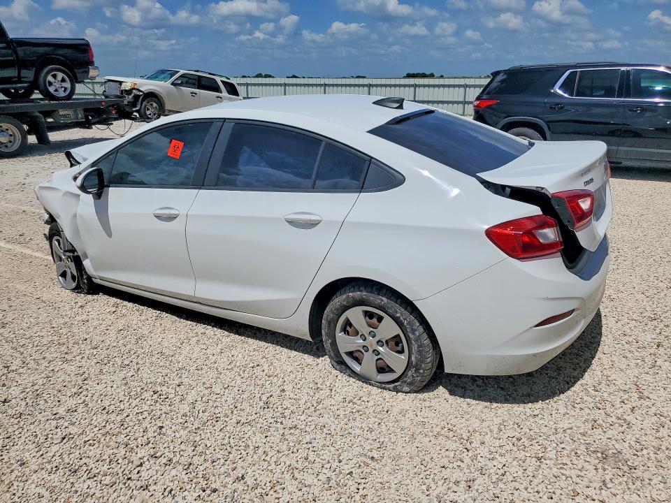 Продаж на аукціоні авто 2018 Chevrolet Cruze, vin: 1G1BC5SM0J7101974, номер лоту: 56807846