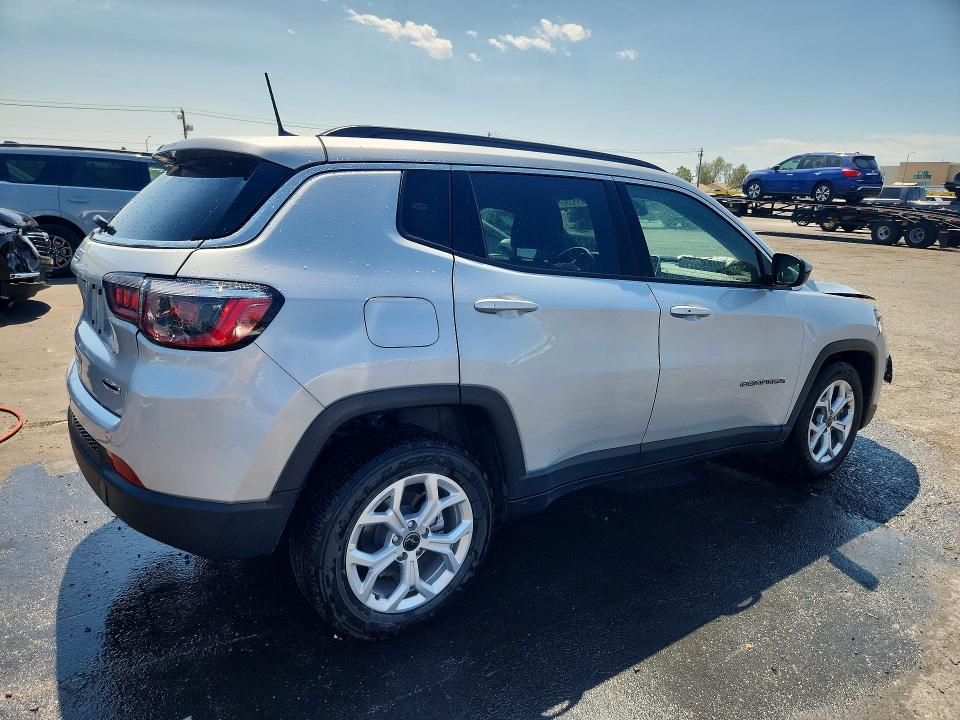 2025 Jeep Compass მანქანა იყიდება აუქციონზე, vin: 3C4NJDBN7ST620398, აუქციონის ნომერი: 57933036