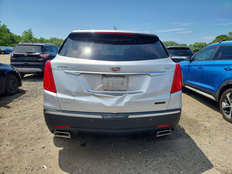 56997946 :رقم المزاد ، 1GYKNDRS5KZ175729 vin ، 2019 Cadillac Xt5 مزاد بيع