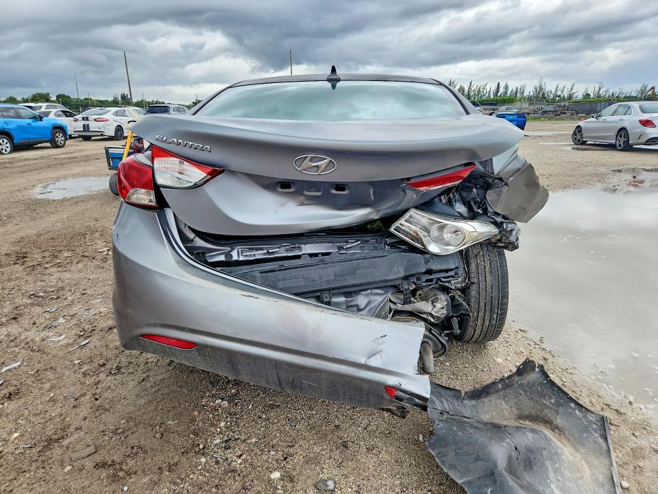 Продажа на аукционе авто 2013 Hyundai Elantra, vin: KMHDH4AE0DU710182, номер лота: 55819766
