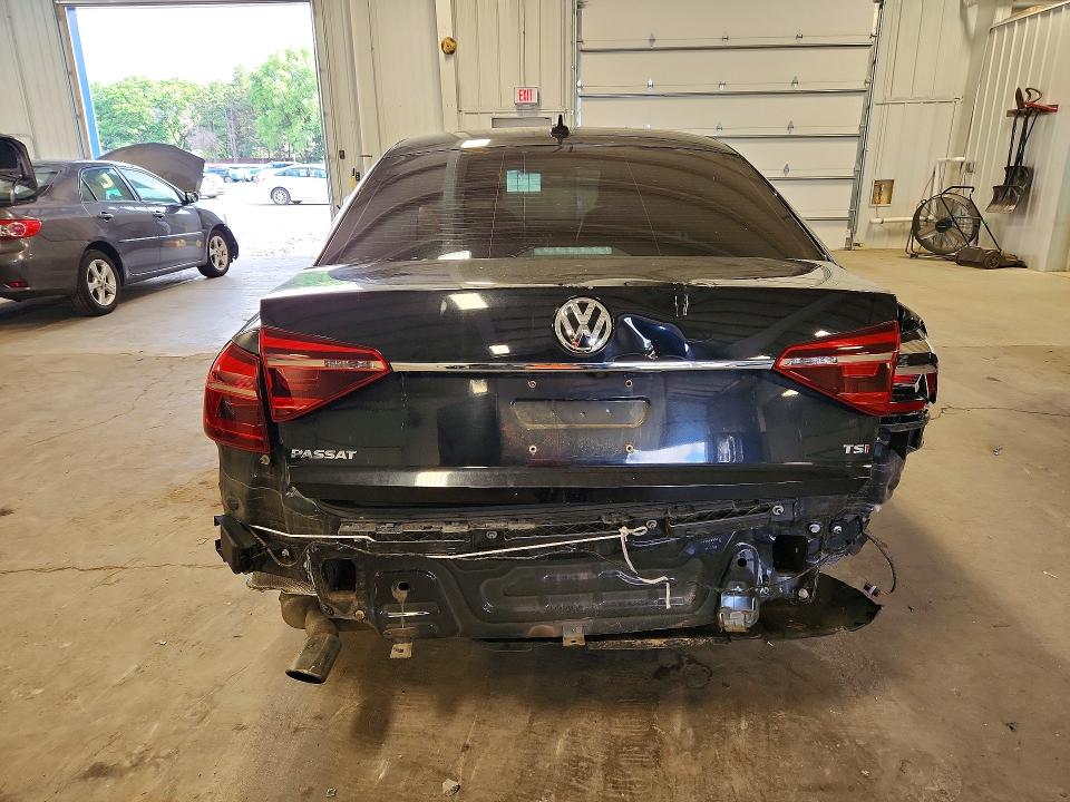 Aukcja sprzedaży 2017 Volkswagen Passat, vin: 1VWDT7A35HC066030, numer aukcji: 57715776