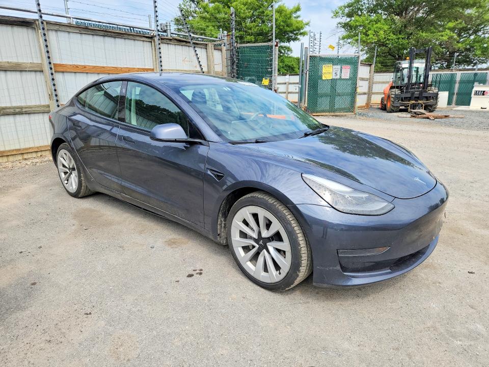56848116 :رقم المزاد ، 5YJ3E1EA5PF435999 vin ، 2023 Tesla Model 3 مزاد بيع