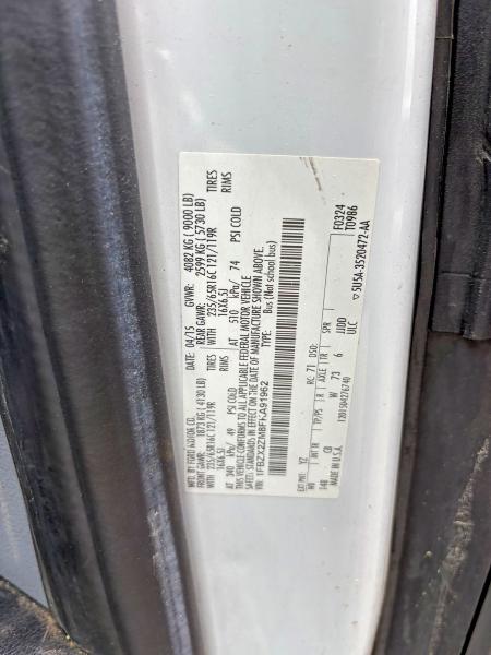58862866 :رقم المزاد ، 1FBZX2ZM8FKA91962 vin ، 2015 Ford Transit مزاد بيع