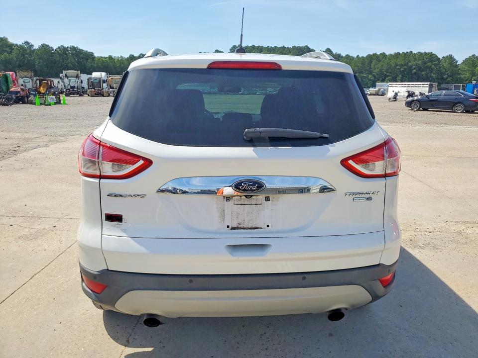 Продаж на аукціоні авто 2016 Ford Escape, vin: 1FMCU9J90GUA82975, номер лоту: 55800966