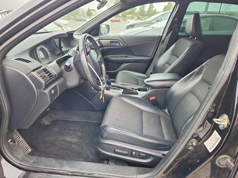 Продаж на аукціоні авто 2017 Honda Accord, vin: 1HGCR2F51HA055498, номер лоту: 55930586