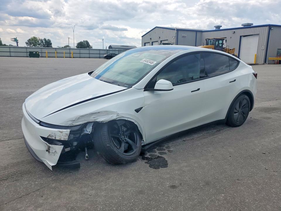 61815626 :رقم المزاد ، 7SAYGDEE2TA714969 vin ، 2026 Tesla Model Y مزاد بيع