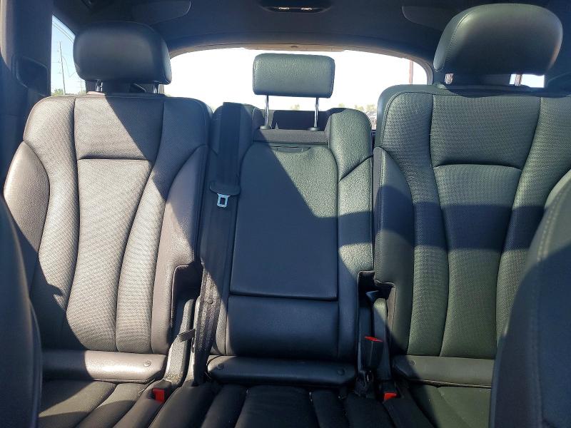 55952016 :رقم المزاد ، WA1VAAF72HD004997 vin ، 2017 Audi Q7 مزاد بيع