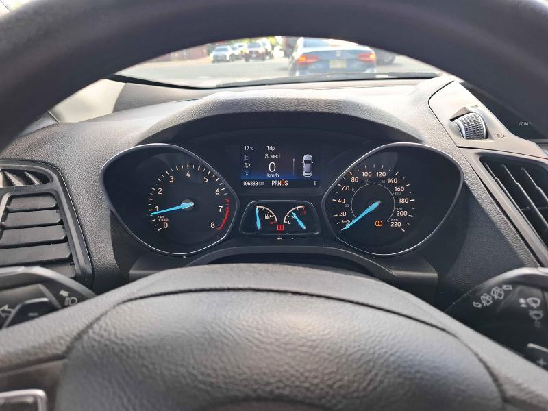 2017 Ford Escape მანქანა იყიდება აუქციონზე, vin: 1FMCU0GDXHUB17014, აუქციონის ნომერი: 58014506