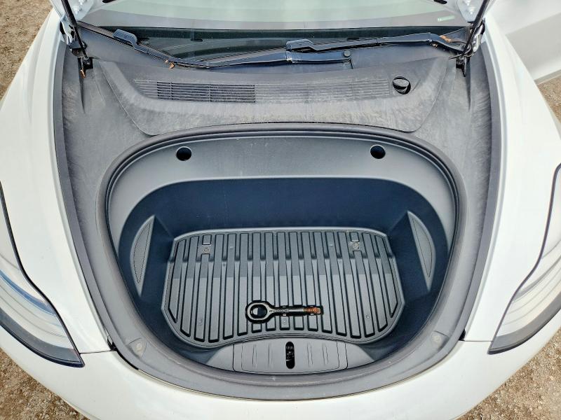 2020 Tesla Model 3 მანქანა იყიდება აუქციონზე, vin: 5YJ3E1EA6LF764513, აუქციონის ნომერი: 57196576