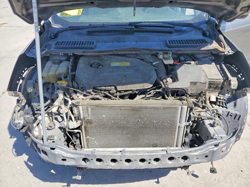 2014 Ford Escape მანქანა იყიდება აუქციონზე, vin: 1FMCU0GX1EUD01683, აუქციონის ნომერი: 58413116