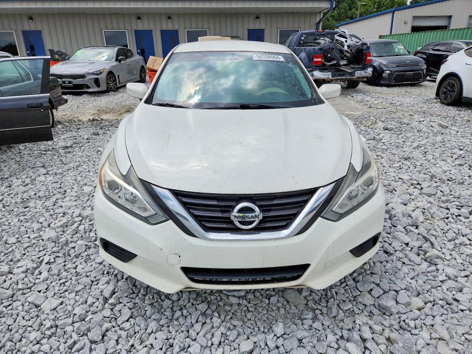 Продаж на аукціоні авто 2017 Nissan Altima, vin: 1N4AL3AP0HN313935, номер лоту: 58708966