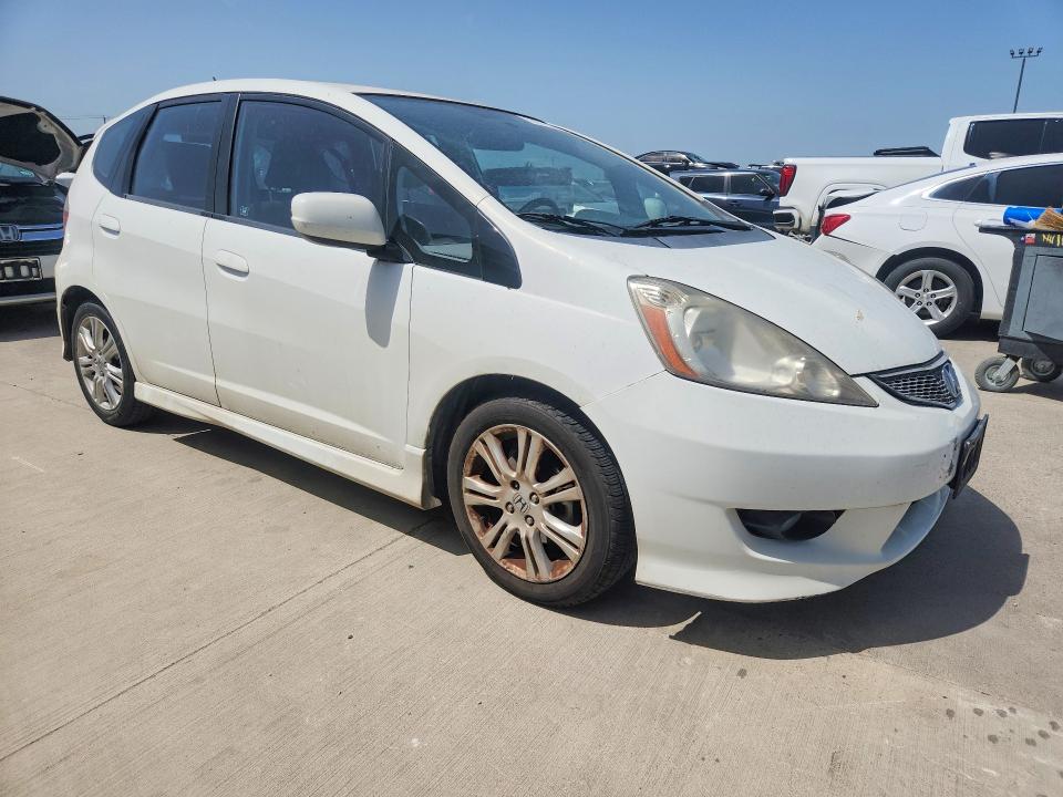 2011 Honda Fit მანქანა იყიდება აუქციონზე, vin: JHMGE8H57BC001838, აუქციონის ნომერი: 58977326