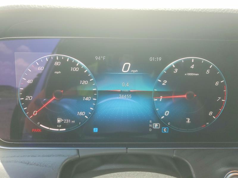 58283696 :رقم المزاد ، W1KZF8DB9NB088077 vin ، 2022 Mercedes-benz E مزاد بيع