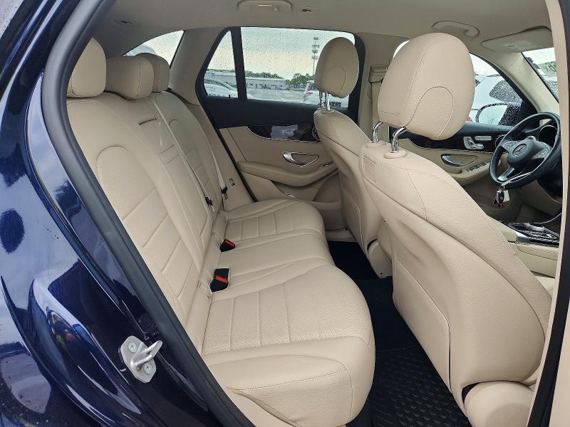 58256866 :رقم المزاد ، WDC0G4KB8JV026328 vin ، 2018 Mercedes-benz Glc مزاد بيع