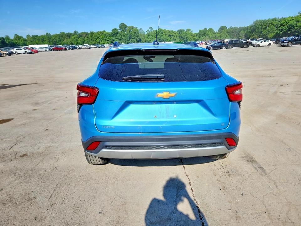 2025 Chevrolet Trax მანქანა იყიდება აუქციონზე, vin: KL77LHEP0SC024615, აუქციონის ნომერი: 56337736