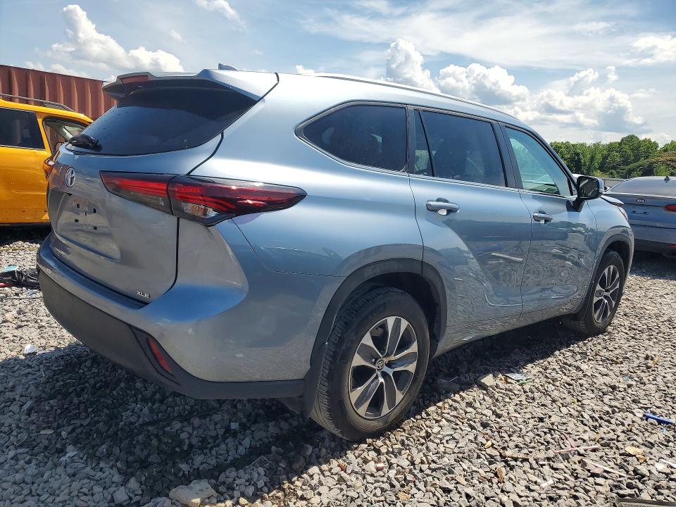 2024 Toyota Highlander მანქანა იყიდება აუქციონზე, vin: 5TDKDRAH2RS542121, აუქციონის ნომერი: 57302896