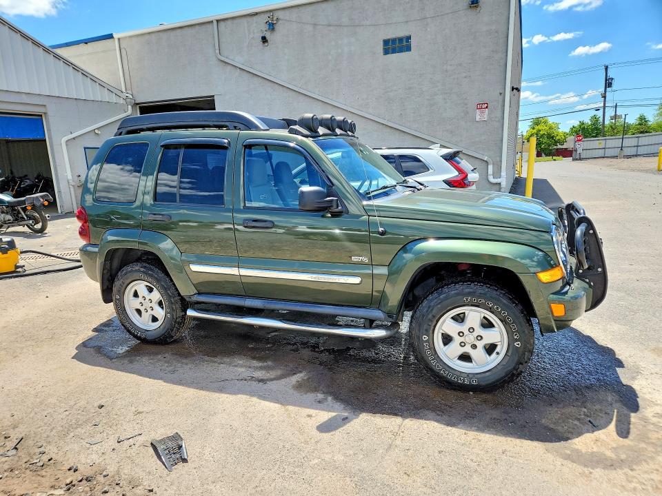 56457566 :رقم المزاد ، 1J4GL48K86W267714 vin ، 2006 Jeep Liberty مزاد بيع