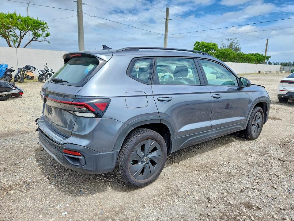 56116506 :رقم المزاد ، 3VV5C7B22SM087695 vin ، 2025 Volkswagen Taos مزاد بيع