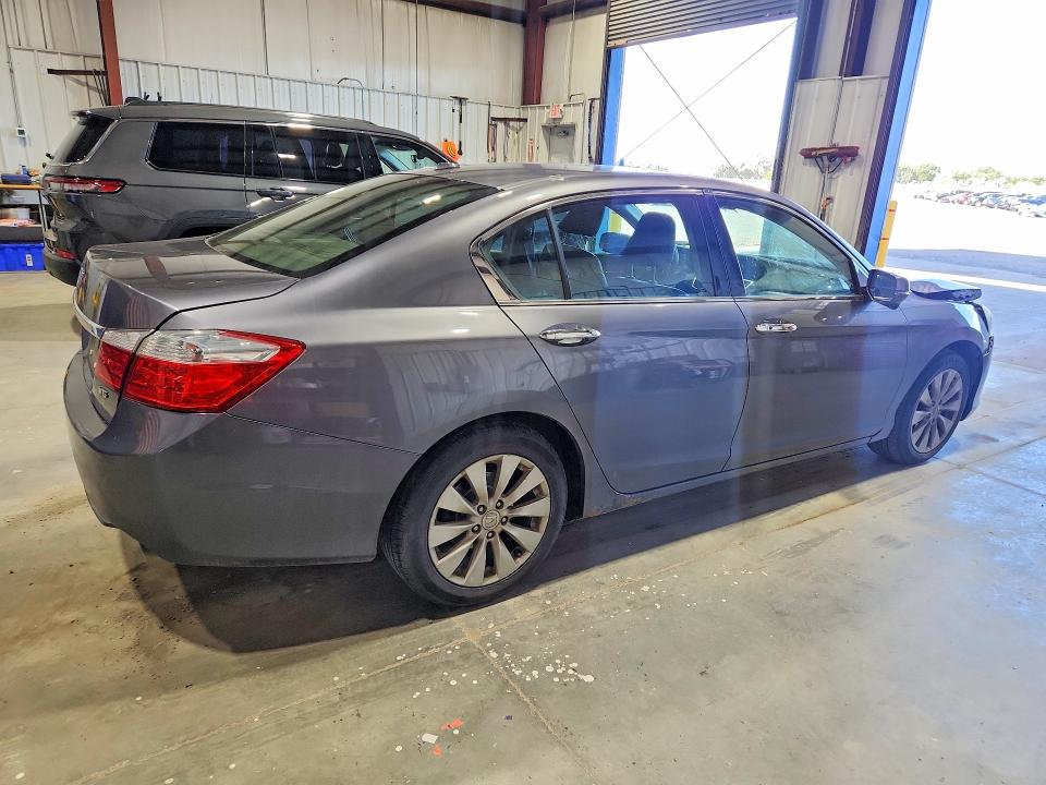 2014 Honda Accord მანქანა იყიდება აუქციონზე, vin: 1HGCR3F84EA006842, აუქციონის ნომერი: 58121376