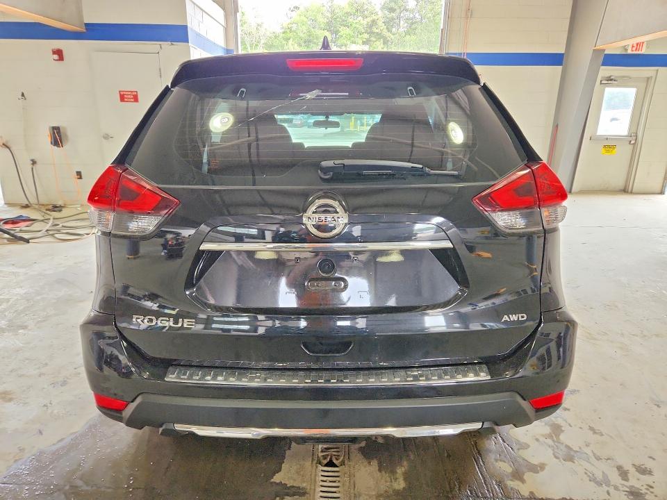 Auction sale of the 2018 Nissan Rogue, vin: 5N1AT2MV8JC742820, lot number: 56477136