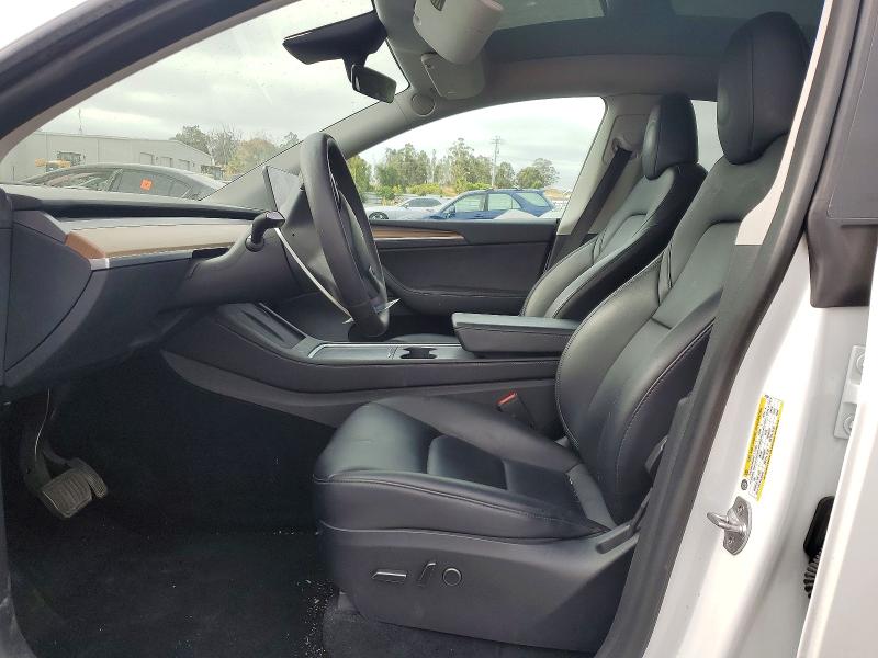 56172796 :رقم المزاد ، 7SAYGAEE1PF740969 vin ، 2023 Tesla Model Y مزاد بيع