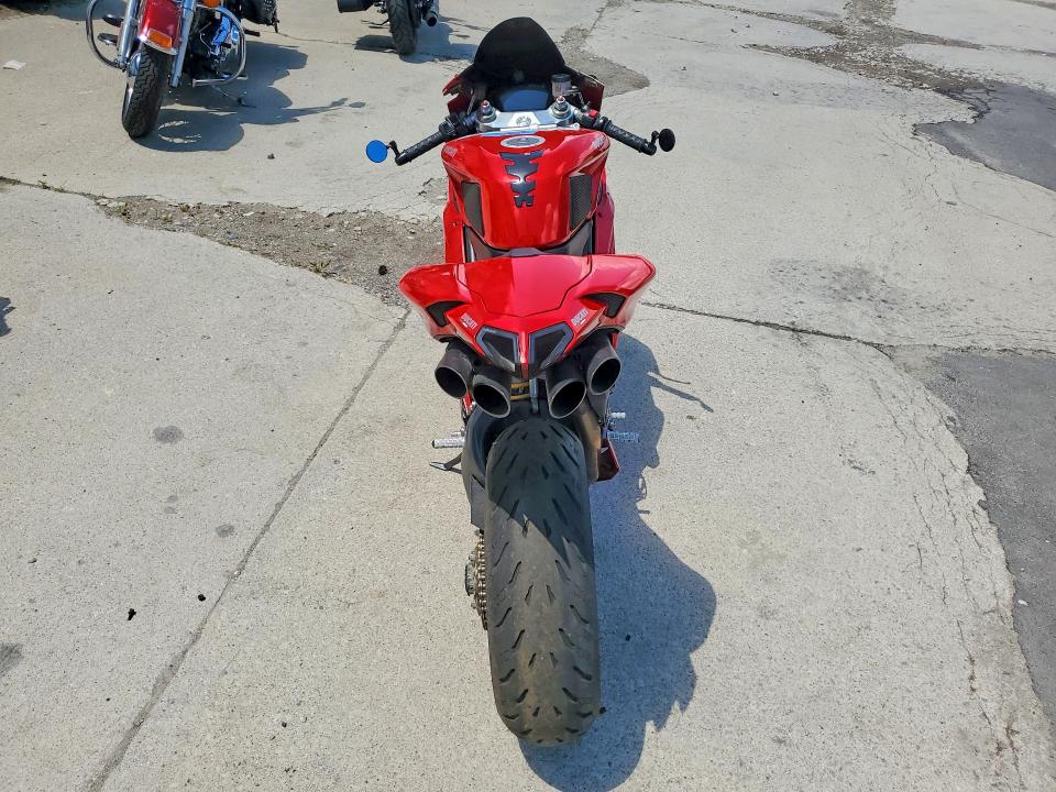 Продажа на аукционе авто 2010 Ducati 1198, vin: ZDM1XBLW9AB026490, номер лота: 57207856