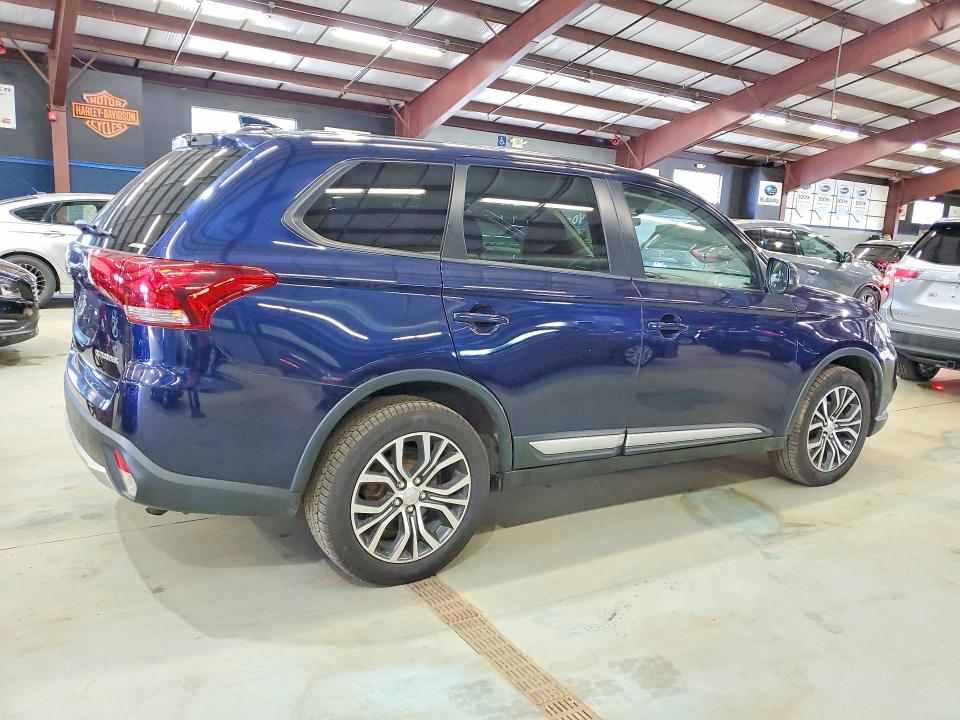 Продаж на аукціоні авто 2018 Mitsubishi Outlander, vin: JA4AZ3A37JZ061597, номер лоту: 57699216