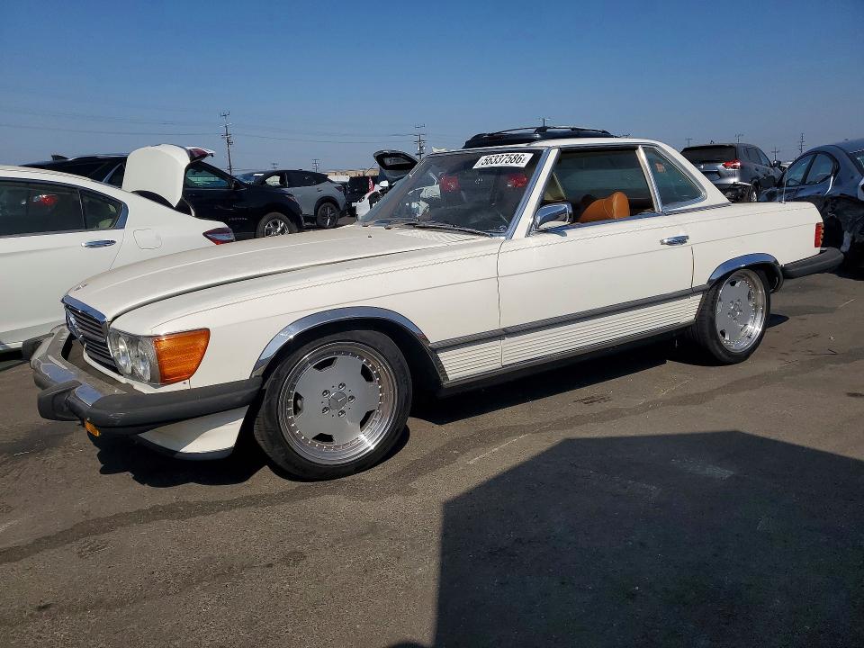 1975 Mercedes-benz 450 Sl მანქანა იყიდება აუქციონზე, vin: 10704412021895, აუქციონის ნომერი: 56337586