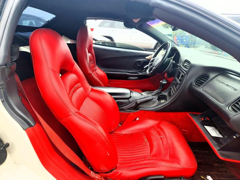 2001 Chevrolet Corvette მანქანა იყიდება აუქციონზე, vin: 1G1YY32G415105404, აუქციონის ნომერი: 56660246