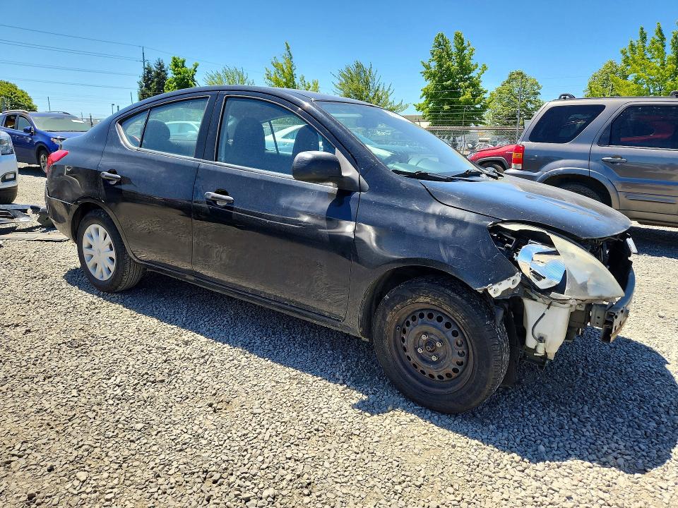 56141176 :رقم المزاد ، 3N1CN7AP9CL825600 vin ، 2012 Nissan Versa مزاد بيع