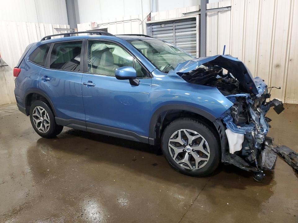 Продаж на аукціоні авто 2023 Subaru Forester, vin: JF2SKAEC7PH427314, номер лоту: 58918596