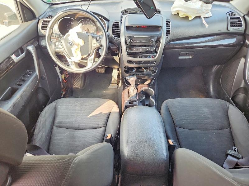2015 Kia Sorento მანქანა იყიდება აუქციონზე, vin: 5XYKT3A63FG571117, აუქციონის ნომერი: 58606836