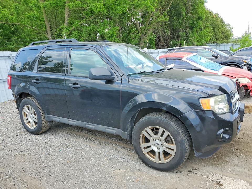 55242276 :رقم المزاد ، 1FMCU03779KA48490 vin ، 2009 Ford Escape مزاد بيع