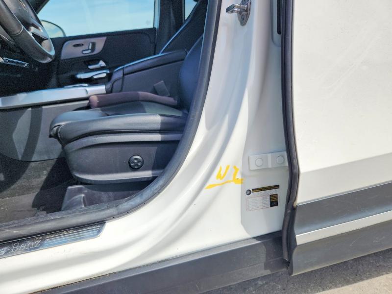 58835796 :رقم المزاد ، W1N4M4GB1LW050632 vin ، 2020 Mercedes-benz Glb مزاد بيع