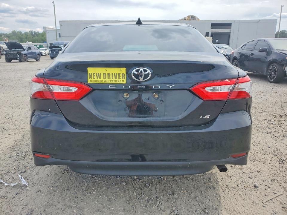 Продажа на аукционе авто 2018 Toyota Camry, vin: 4T1B11HK1JU091304, номер лота: 55412346