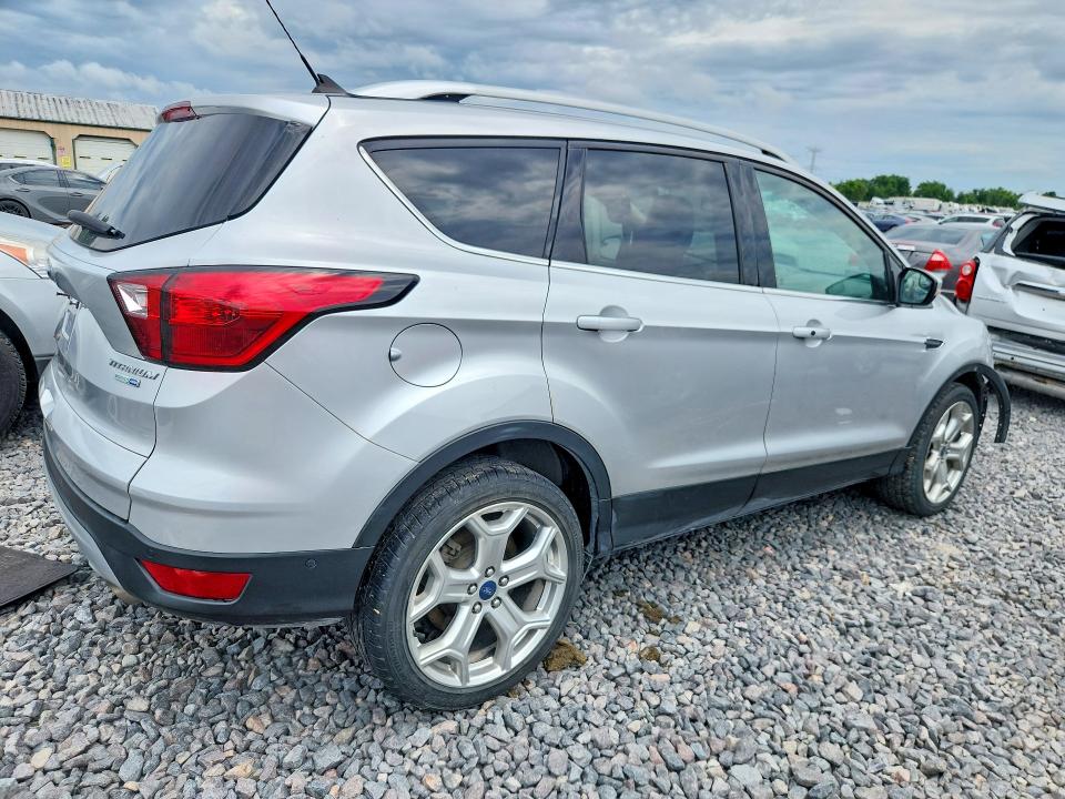 Продажа на аукционе авто 2019 Ford Escape, vin: 1FMCU9J92KUA51896, номер лота: 56453656
