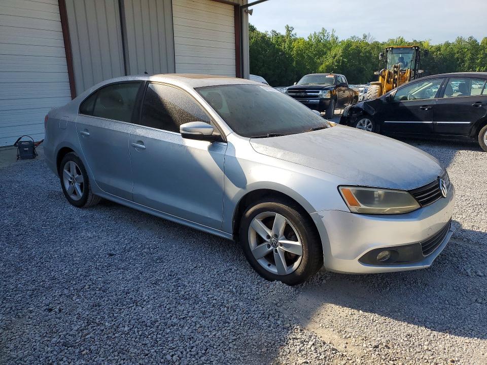 57192316 :رقم المزاد ، 3VWLL7AJ9CM320968 vin ، 2012 Volkswagen Jetta مزاد بيع