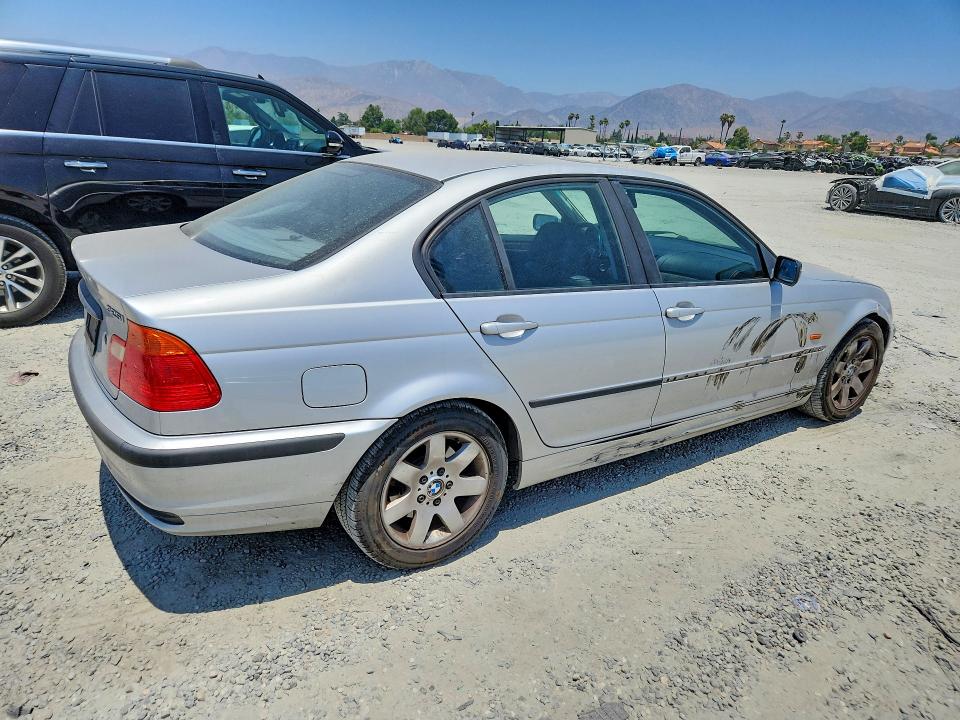 Продаж на аукціоні авто 2001 Bmw 325, vin: WBAAV33451FU85771, номер лоту: 56842386